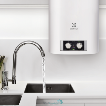 Электрический накопительный водонагреватель Electrolux EWH 80 Formax-1
